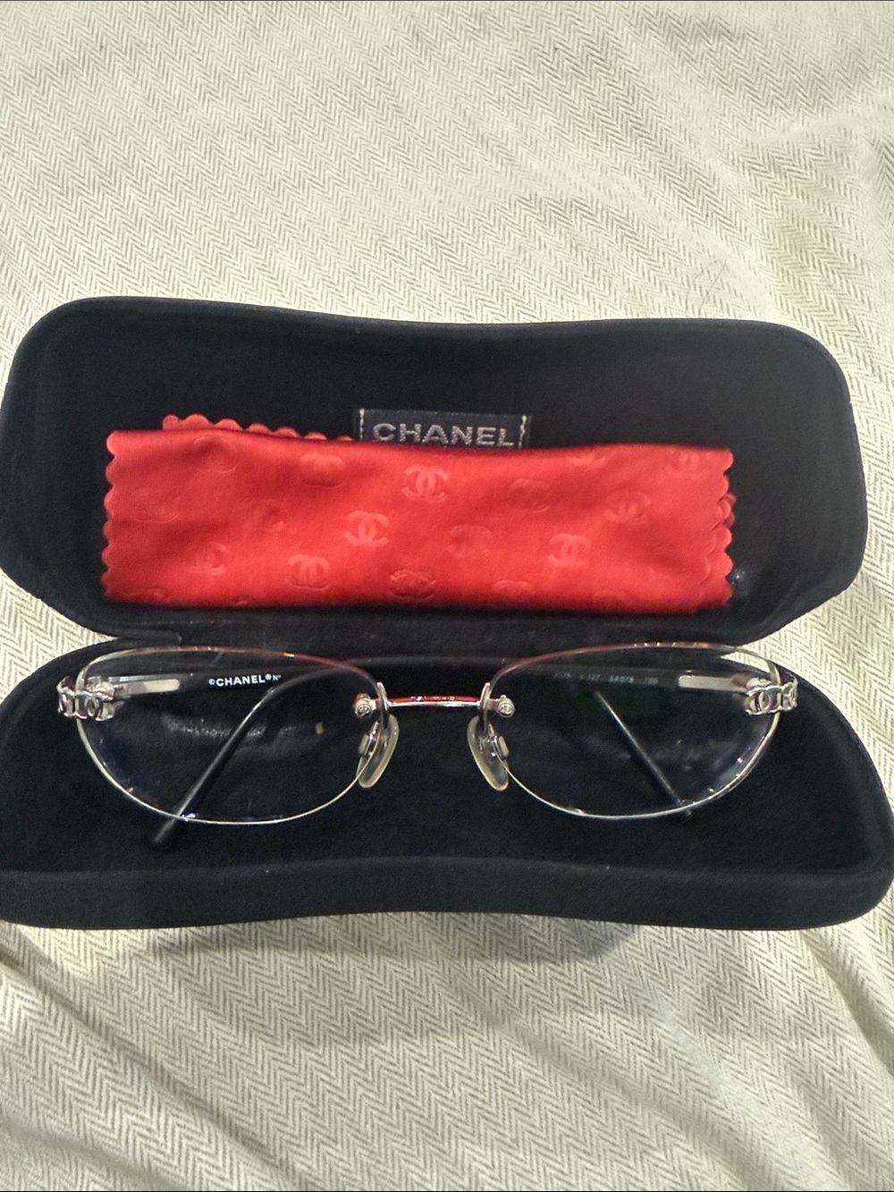 CHANEL Rimless Glasses with Silver Accents and Black Temples - Picture 8 of 8
